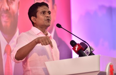 ޝެއިޚް އިލްޔާސް ފުލުހުންގެ ބެލުމުގެ ދަށަށް ގެންދަން ޖެހޭ: ނިހާން