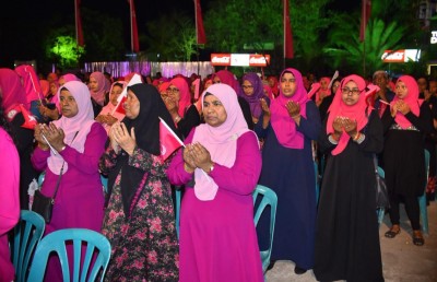އެއާޕޯޓް ވިއްކާލުމުގައި ރައީސް ނަޝީދު ވަނީ ހިޔާނާތް ވެފައި: ރައީސް