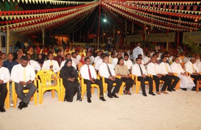 އިބޫ އައްސަވަނީ، "ބަލަ ފިކުރު ކުރަން ތިބެގެން ހައްލުވާނެހޭ"
