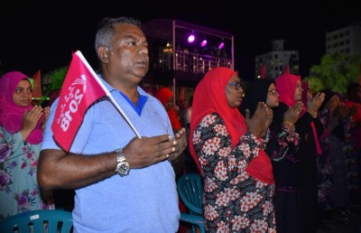 އެއާޕޯޓް ވިއްކާލުމުގައި ރައީސް ނަޝީދު ވަނީ ހިޔާނާތް ވެފައި: ރައީސް