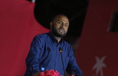 އިދިކޮޅަށް ވެރިކަން ލިބިއްޖެ ނަމަ މި ގައުމު ބައިބައިވާނެ: ޑރ. ޝަހީމް