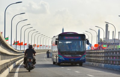 ބްރިޖުގެ ބަސް ދަތުރުތަކުގެ ވަގުތީ ތާވަލް އާންމުކޮށްފި