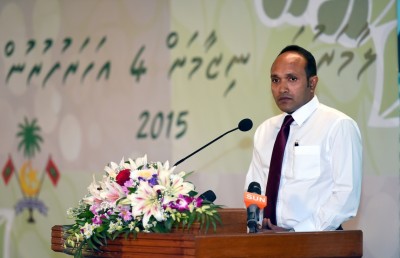 ޑރ. ޖަމީލް ލަންޑަންގައި ވޯޓުލާން ރަޖިސްޓްރީވުމުން، ފުވައްމުލަކަށް ބަދަލުކޮށްފި!