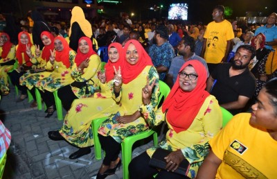 ރައްޔިތުން އެދެނީ ބަދަލުވާން، ސަރުކާރު އޮތީ "ނޭވާހޮޅީ"ގައި: އިބޫ