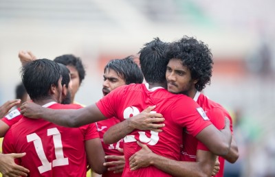 ތައުރީފް ކުރަންވީ ކުޅުންތެރިންނަށް: ގައުމީ ކޯޗު