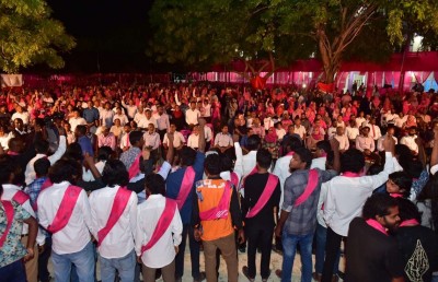 ރައީސް ޔާމީންގެ ކެމްޕެއިންގެ ފަހު މަންޒިލަކަށް ފުވައްމުލައް، އުފާވެރިކަމާއި ހިތްދަތި އިހްސާސްތަކެއް