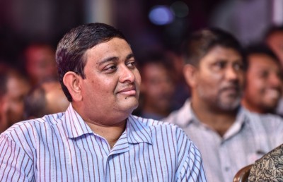 ސުނާމީގެ ލޯނުތައް މި ސަރުކާރުން އޮތީ މާފުކޮށްދީފައި: ޝައިނީ