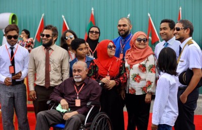 މިހާ ބޮޑު ޝަރަފެއް ލިބޭނެ ކަމަށް އުއްމީދެއް ނުކުރަން: އަހުސަން