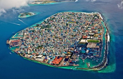 ޕީޕީއެމްގެ މެނިފެސްޓޯ: ރާއްޖޭގެ ދެކޮޅުގައި ދެ "މާލެ"