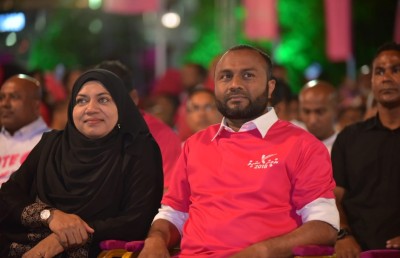 އިބޫއަކީ ހަމައެކަނި ކޭކު ފަޅަން ވަޅި ހިފަހައްޓައިގެން މީހާ: ރައީސް