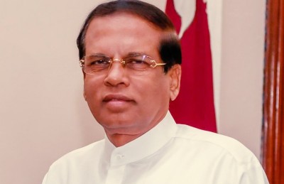 ޑިޕްލޮމެޓުންނަށް ސިރިސޭނާ: ފޯނު ނަގާ، ނޫނީ ވަޒީފާ ދޫކޮށްލާ