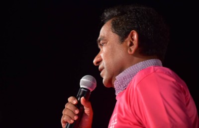 އިބޫއަކީ ހަމައެކަނި ކޭކު ފަޅަން ވަޅި ހިފަހައްޓައިގެން މީހާ: ރައީސް