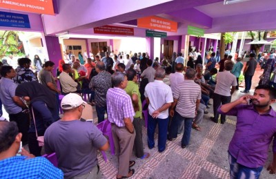 ވޯޓު ކިޔޫގައި އެތައް އިރެއް، އެކަމަކު އުފަލުން!
