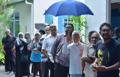 އިބޫ އިންތިހާބު ކާމިޔާބުކުރައްވައިފި