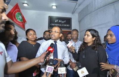 ސިޔާސީ އިދިކޮޅު ބޭފުޅުން މިނިވަންކުރުން: މަހްލޫފް ވެސް ދޫކޮށްލައިފި