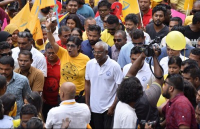 ދެން އުފެދޭނީ ރައްޔިތުންގެ ސަރުކާރެއް، ފުރުސަތު ނަގާ ނުލައްވާ: އިބޫ
