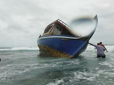 މުދާ ބަރުކޮށްގެން ކަނުހުރާ ރިސޯޓަށް ދިޔަ ދޯންޏެއް ފަރަށް އަރައިފި