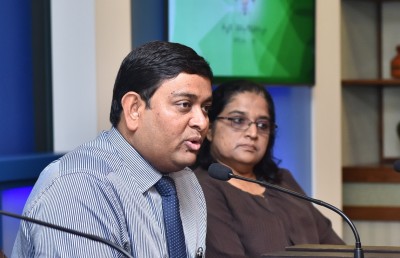ޝައިނީ ބަލި ގަބޫލު ކުރައްވައިފި، "މިއީ އާ ފެށުމެއް"
