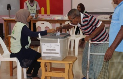 އިބޫ އިންތިހާބު ކާމިޔާބުކުރައްވައިފި