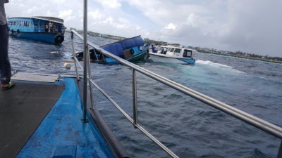 މުދާ ބަރުކޮށްގެން ދިޔަ ދޯންޏެއް ހުޅުލެ ކައިރި އަށް އަޑިއަށް ހިނގައްޖެ