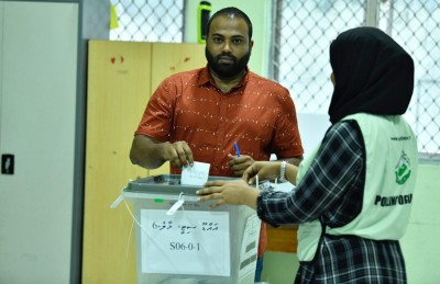 އިބޫ އިންތިހާބު ކާމިޔާބުކުރައްވައިފި