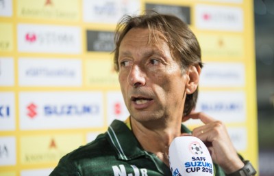 ރާއްޖޭގެ ތަފާތަކީ ކެރުމާއި ހުނަރު: ޕާކިސްތާން ކޯޗު