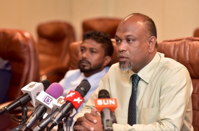 ރިޔާސީ އިންތިޚާބުގެ ނަތީޖާ އިއުލާން ކުރުން ފަސްކުރަން އަލީ ވަހީދު ދެކޮޅު!