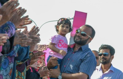އަޒުމަކަށް ބަދަލެއް ނާދެ، ހިދުމަތުގައި ދެމިހުންނާނަން: ޝަހީމް