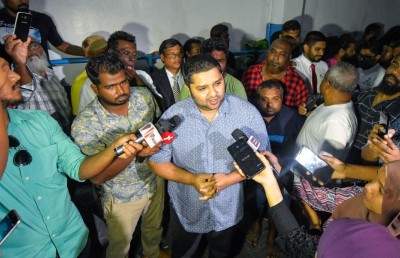 ރިޔާޒާއި ސިނާނާއި އިލްހާމްގެ އިތުރުން ކުރީގެ ސީޕީ އަރީފް މިނިވަންކޮށްފި