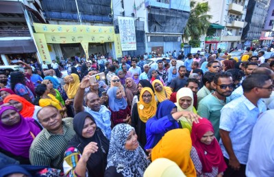 ވައުދު ފުއްދުމުގެ ފުރުސަތު ދިނުމަށް ރައްޔިތުން ބޭނުންވޭ: ފައިސަލް