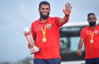 ތަށި ފުރަތަމަ ގެންދާނީ ކެޕްޓަން އަކްރަމްގެ ރަށަށް