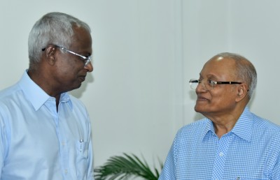އިބޫ، ރައީސް ޔާމީނަށް: ގައުމު ހަލަބޮލިނުކޮށް ފަހަތަށް ޖެހިވަޑައިގަންނަވާ