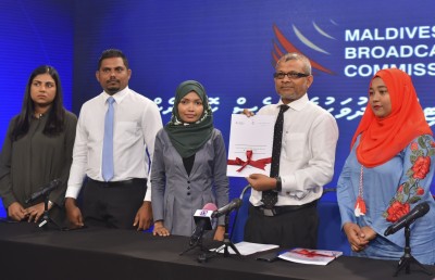 ރާއްޖޭގައި މިނިވަން ނޫސްވެރިކަން ނެތް ކަމަކަށް ޝަހީބު ގަބޫލެއް ނުކުރައްވާ!