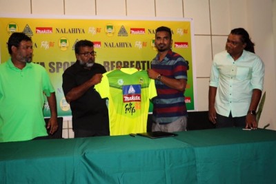 ދަގަނޑޭ މާޒިޔާއަށް ސޮއިކޮށްފި