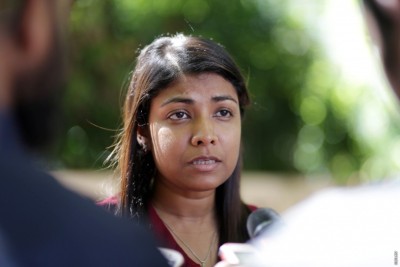 އެމްޑީޕީގެ ހިނގާލުމަށް ފުރުސަތު ނުދިނުމަކީ ޣައިރު ގާނޫނީ ކަމެއް: ރޮޒައިނާ