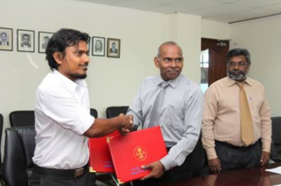 މާމެންދޫ ސްކޫލުގައި ތިން ބުރީގެ އާ އިމާރާތެއް އަޅަން ހަވާލުކޮށްފި