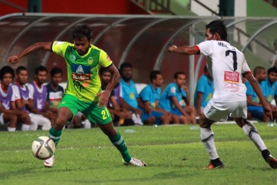 ޓީސީ ކޮޅަށް އުމައިރު ޖެހި ދެ ލަނޑުން އެއްވަނައިގައި އޮތް މާޒިޔާއަށް ހަތަރު ޕޮއިންޓުގެ ލީޑެއް