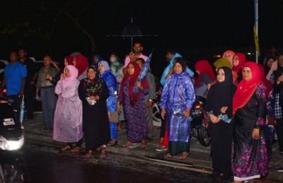 މުޒާހަރާ ކުރާ ނަމަ ފިޔަވަޅު އަޅާނެ ކަމުގެ އިންޒާރު އީސީން ދީފި