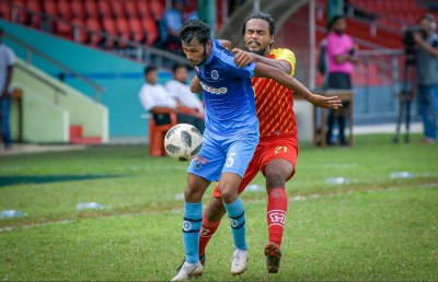 ވިކްޓަރީގެ ވަރުގަދަ އެނބުރި އައުމުން ނިއު މާޔޫސްކޮށްލައިފި