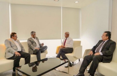 ލަންކާގެ ރައީސް ސިރިސެނާގެ ޚާއްސަ މަންދޫބެއް ރާއްޖޭގައި