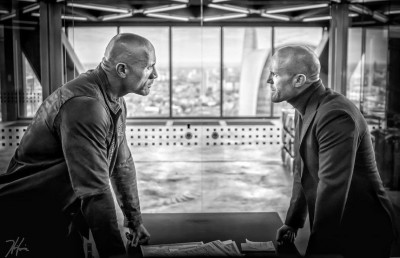 ހޮލީވުޑްގެ ޚަބަރުތައް ކުރުކޮށް