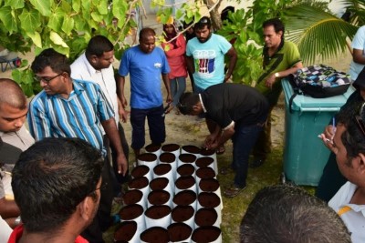 ކުޅުދުއްފުށީގައި ހައިޑްރޮޕޯނިކްސް ބޭނުންކޮށްގެން ދަނޑުވެރިކަން ކުރަން ދަސްކޮށްދެނީ