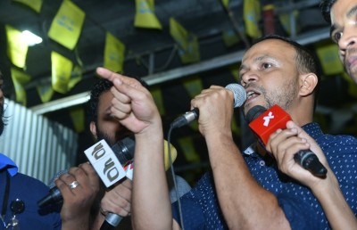 ނުހައްގު ފައިސާތަކެއް ހިފައިގެން ބަޔަކު ބޭރަށް ދާ މައްސަލައެއް ހުށަހަޅައިފި