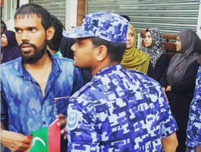 ދިފާއީ ބާރުތަކާ މެދު ނަފްރަތު އުފައްދާ ކަމުގެ ތުހުމަތުގައި މީހަކު ހައްޔަރުކޮށްފި
