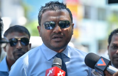 ސުޕްރީމް ކޯޓުން ނިންމުން ބާތިލްކުރުމުން މިހާރު ބަލަނީ ގޮނޑި ގެއްލިފައިވާ ކަމަށް: އީސީ