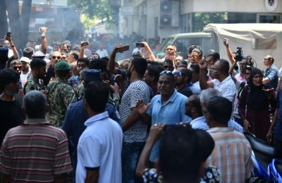 މާދަމާގެ އަޑުއެހުމަށް ވަނުމަށް ނަން ނޯޓުކުރުން ހެނދުނު 8:30-9:45 އަށް