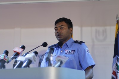 އެމްޑީޕީގެ ސިޔާސީ ހަރަކާތް ހިންގަނީ މަދު ބަޔަކު، އެހެންވެ ފުރުސަތު ނުދޭނަން: ފުލުހުން
