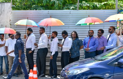 ބޮޑު ދުވަހެއް، އެންމެންގެ ސަމާލުކަން ސުޕްރީމް ކޯޓަށް!