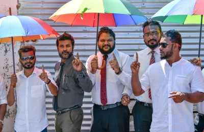އިންތިޚާބުގެ މައްސަލައިގައި އަށް ލިޔުމެއް، ސިއްރު ހެކިންތަކެއް ހުށަހަޅަނީ