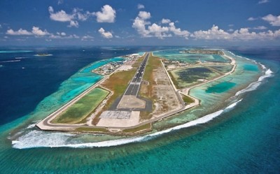 ޖެޓްފިއުލް ވަގަށް ނެގި ކަމަށް ބުނެ އެއާޕޯޓުން ވަކިކުރި އެކަކަށް ބަދަލުގެ ގޮތުގައި 60،400 ރުފިޔާ ދޭން އަންގައިފި